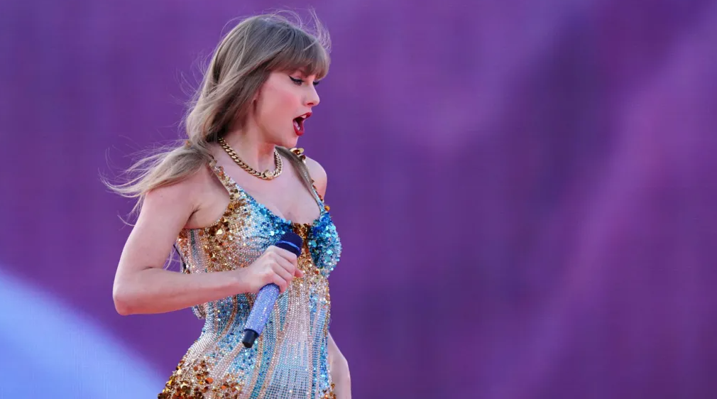 Taylor Swift fans make the earth move at Edinburgh gig