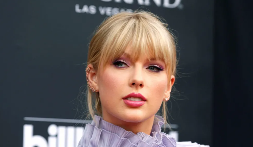 Taylor Swift Tube map released as star plays London