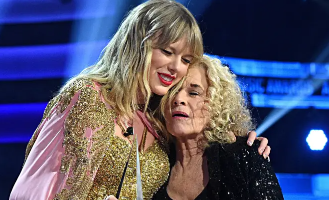 Carole King Makes a Bold Declaration About Her Relationship With Taylor Swift