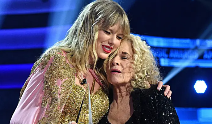 Carole King Makes a Bold Declaration About Her Relationship With Taylor Swift