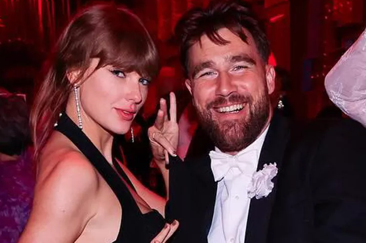 Travis Kelce Planned Surprise Eras Tour-Themed Party for Taylor Swift to Mark End of Record-Breaking Shows