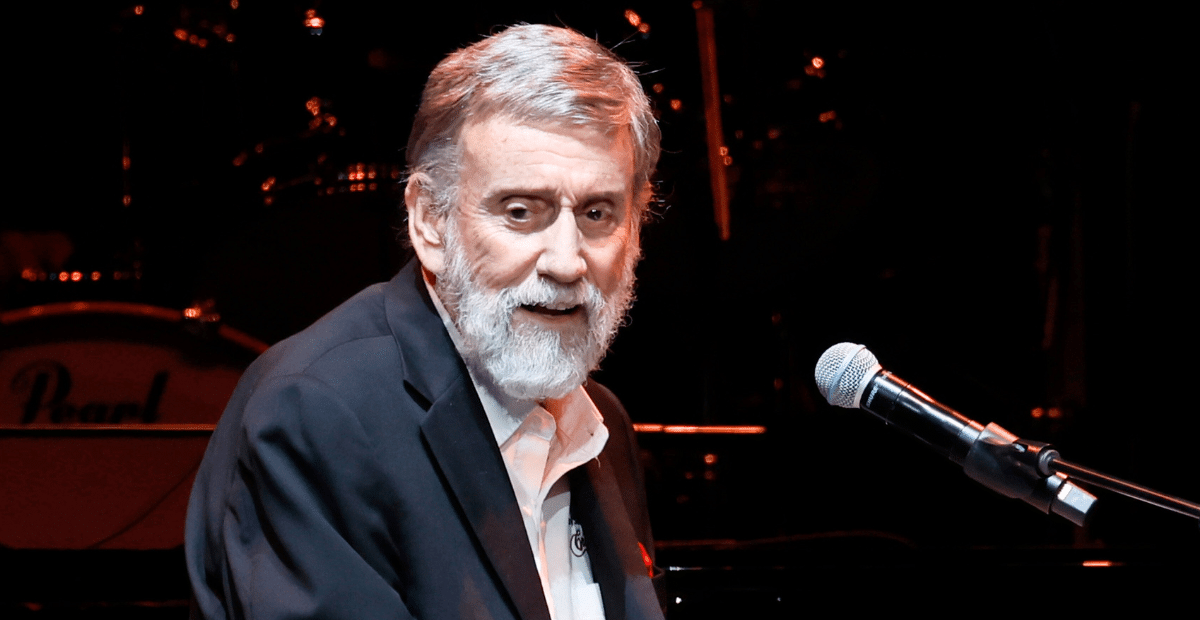 Ray Stevens Recovering From Surgery After Suffering Heart Attack