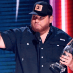 Luke Combs humble lifestyle captured backstage before a country music performance