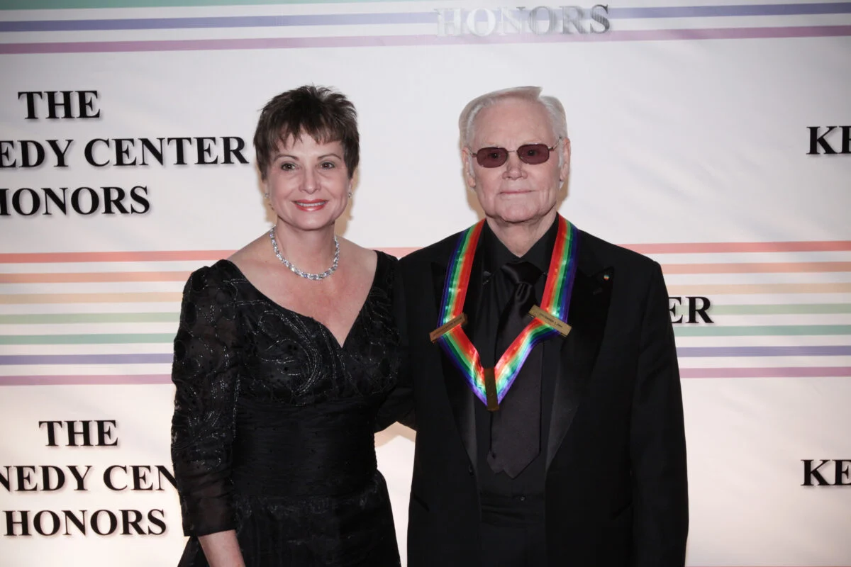George Jones and his wife Nancy at the Kennedy Center Honors in 2008.