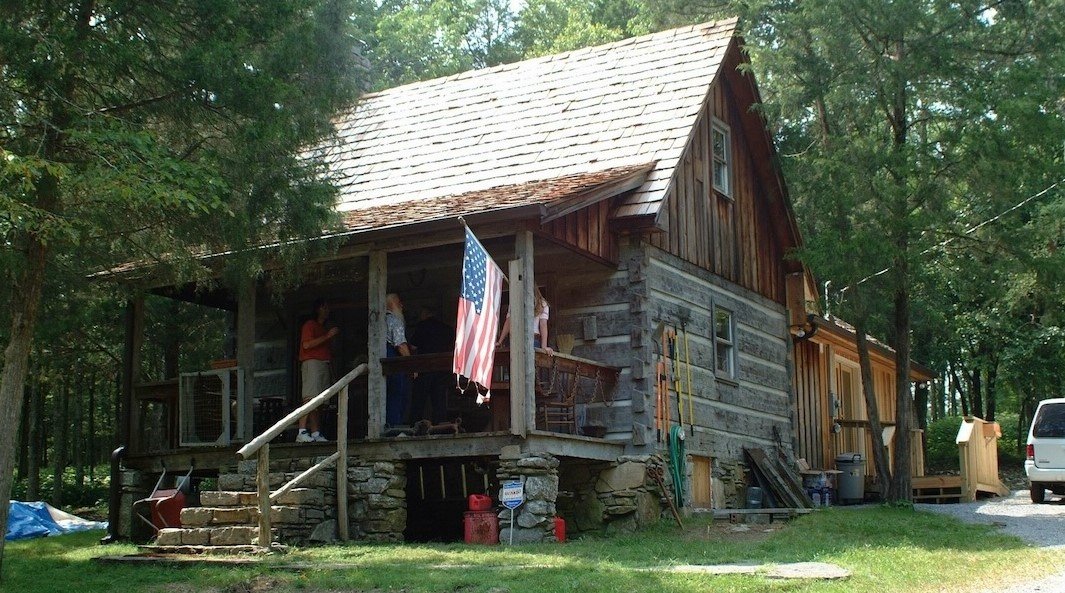 Johnny Cash home studio revealed in rare new short film