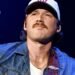 Morgan Wallen Flips Piano, Seemingly Upset Over Tech Issue