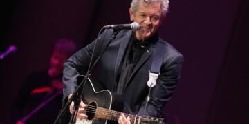 Remember Rodney Crowell's Take on the Oak Ridge Boys' 'Elvira'?