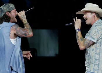 Florida Georgia Line Reunites After 4-Year Hiatus At CMA Fest
