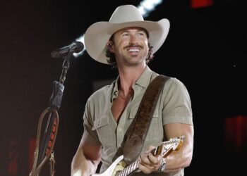 Top 10 Riley Green Songs; Country's Most Important Modern Artists