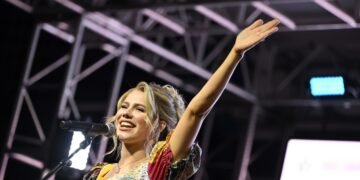 Hannah Harper purchases a tour bus before her upcoming String Cheese Tour