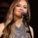 Kelsea Ballerini gets emotional performing Penthouse live