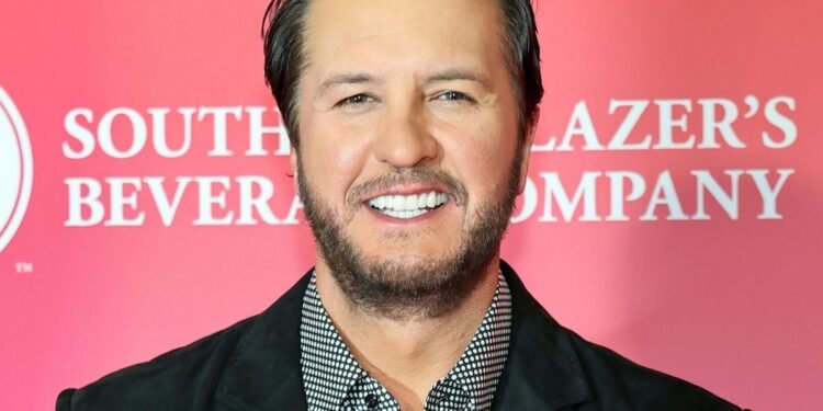 Luke Bryan Responds to 'Trolls' Who Think His New Song's AI