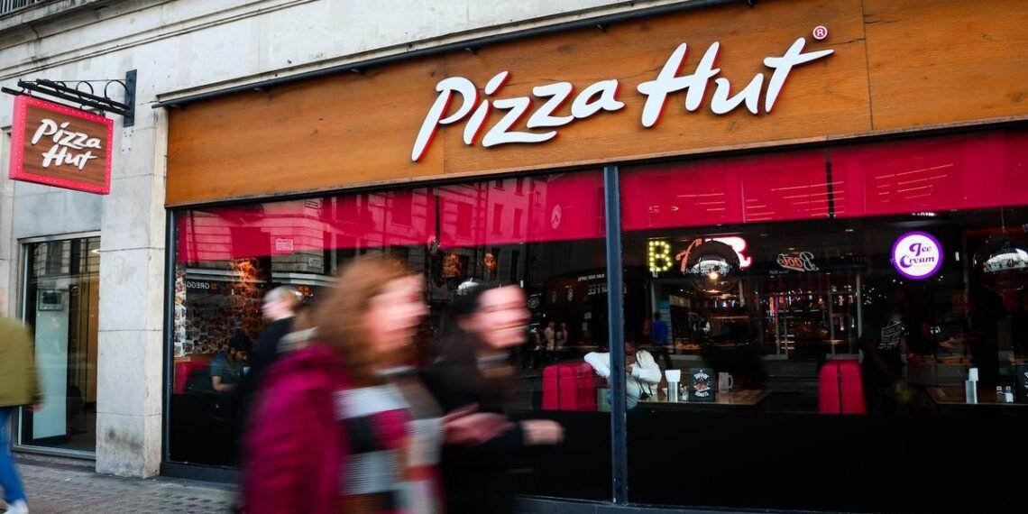 Many Chain Stores and Restaurants Are Shutting Down in 2026