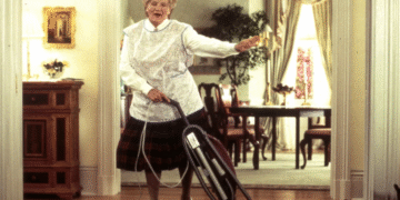 Top 5 Movie Dads Include 'Mrs. Doubtfire,' 'Taken' and More