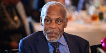 Danny Glover discloses he has been diagnosed with Alzheimer's disease