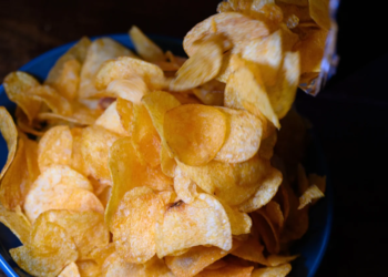 FDA recalls two potato chip brands over serious safety concerns