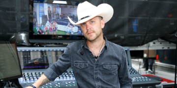 Justin Moore opens up about his decision to quit drinking