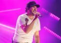Luke Bryan rewards loyal dancing fan with lifetime concert tickets