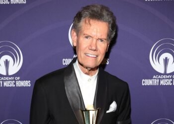 Randy Travis is releasing new music for the first time since 2006