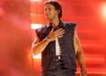 Russell Dickerson faced potty training struggles while on the road