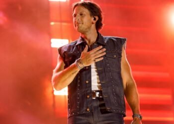 Russell Dickerson faced potty training struggles while on the road
