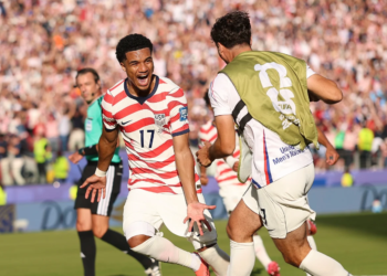 US soccer fans belt out Country Roads after big tournament win