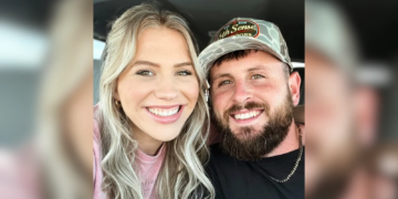 Former cop husband quits job to back Hannah Harpers music career