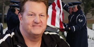 Gary LeVox of Rascal Flatts supports military families