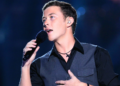 Scotty McCreery’s debut album Clear As Day featured the faith-inspired song That Old King James.